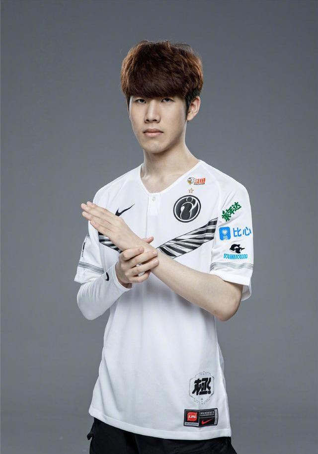 白天晴朗场 白天晴朗场