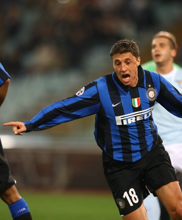 青训球员首次助攻完成精彩配合